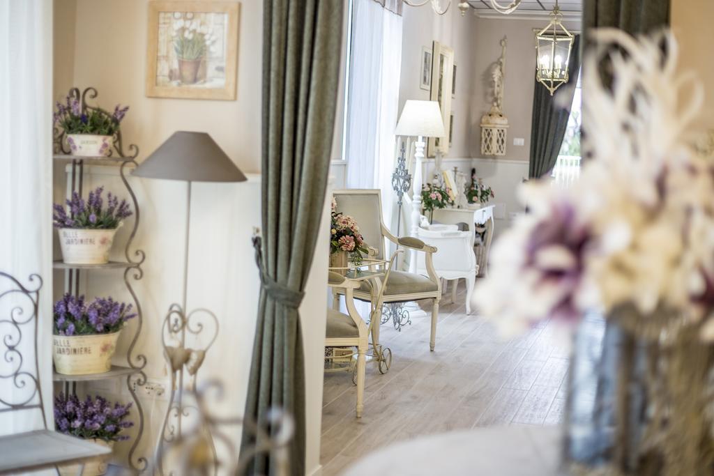 Hotel Ronchi تّشيرفييا المظهر الخارجي الصورة